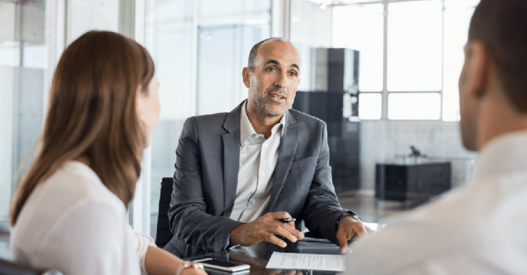 Five Reasons why Financial Advisors are Getting Popular