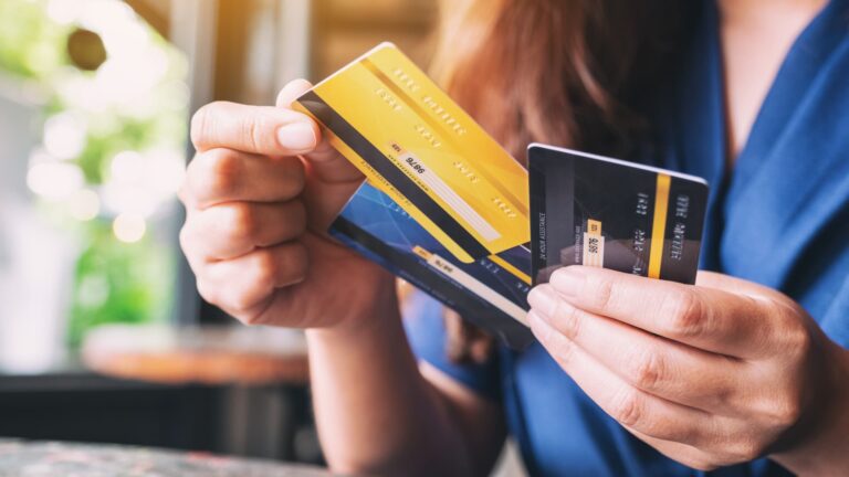 How to Use Your Prepaid Card to Budget Your Money