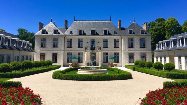 5 advantages of buying a French Castle