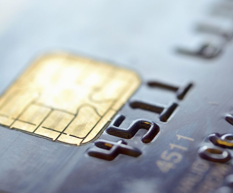 Considerations When Getting a Prepaid Card