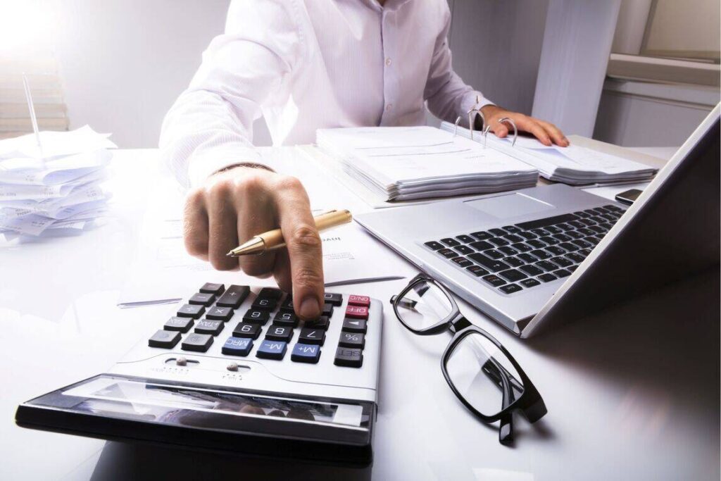 How to Choose the Right Tax Accountant for Your Business